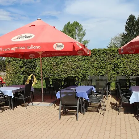 Rauchkuchl Centercourt فندق 3*