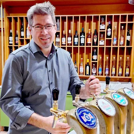 酒店 Rauchkuchl Centercourt