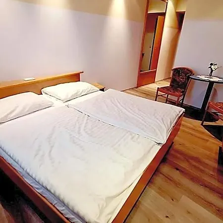 Rauchkuchl Centercourt 3* Graz