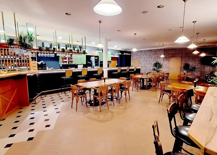 Rauchkuchl Centercourt