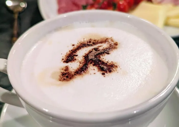 Rauchkuchl Centercourt ホテル