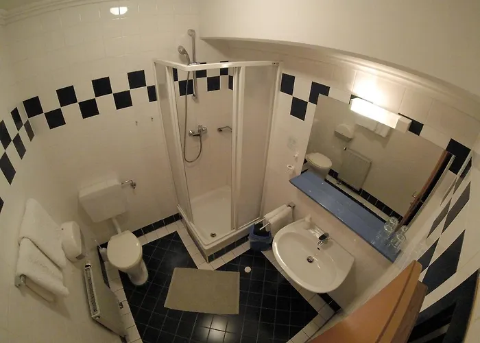 Rauchkuchl Centercourt