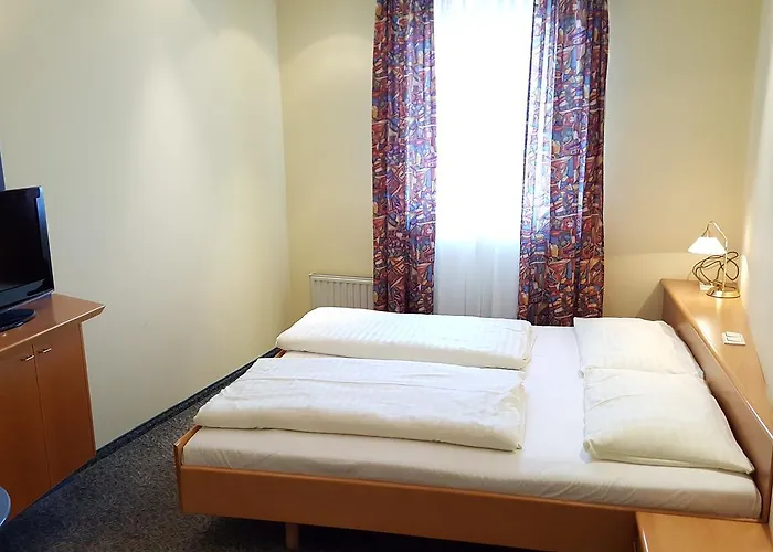 Szálloda Rauchkuchl Centercourt Graz