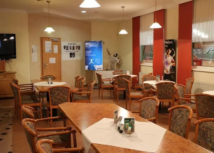 Rauchkuchl Centercourt Szálloda 3*